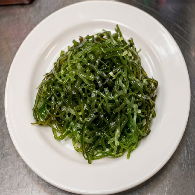 Hiyashi Wakame.