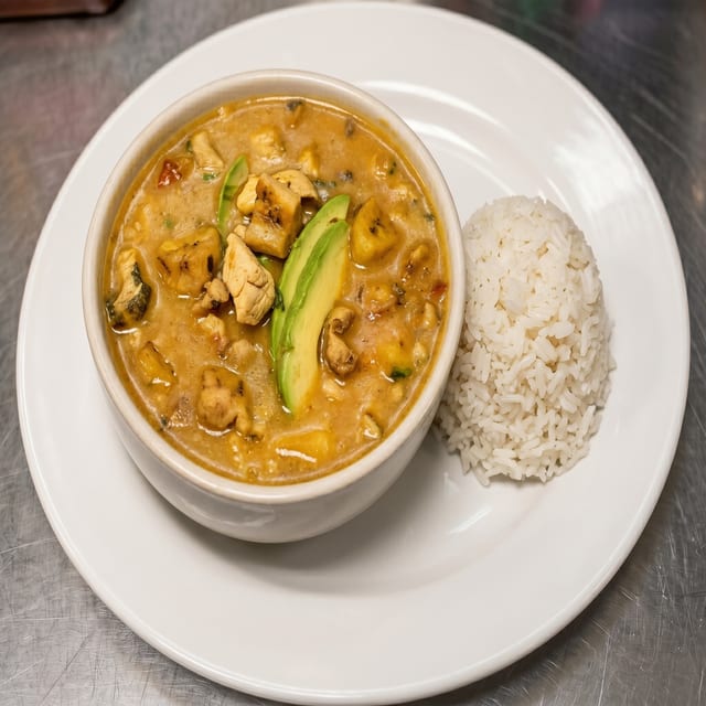 L Massaman Curry.